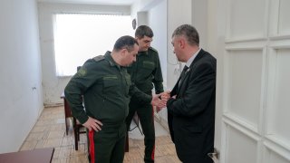 Ակտիվացնել պայքարն ապօրինի ընդերքօգտագործման և ծառահատումների, որսագողության դեմ պայքարում. Քննչական կոմիտեի նախագահ Արթուր Պողոսյանն աշխատանքային այցով եղել է Սյունիքի մարզի քննչական ստորաբաժանումներում